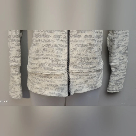 Zyia Active full zip-up collared jacket abstract design cream & gray, womens med - Picture 6 of 12